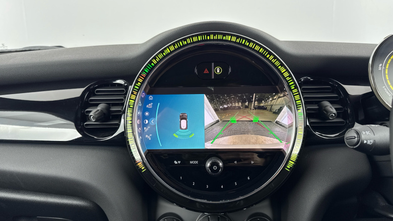 MINI Hatchback 135kW Cooper S Level 2 33kWh 3dr Auto Electric Hatchback